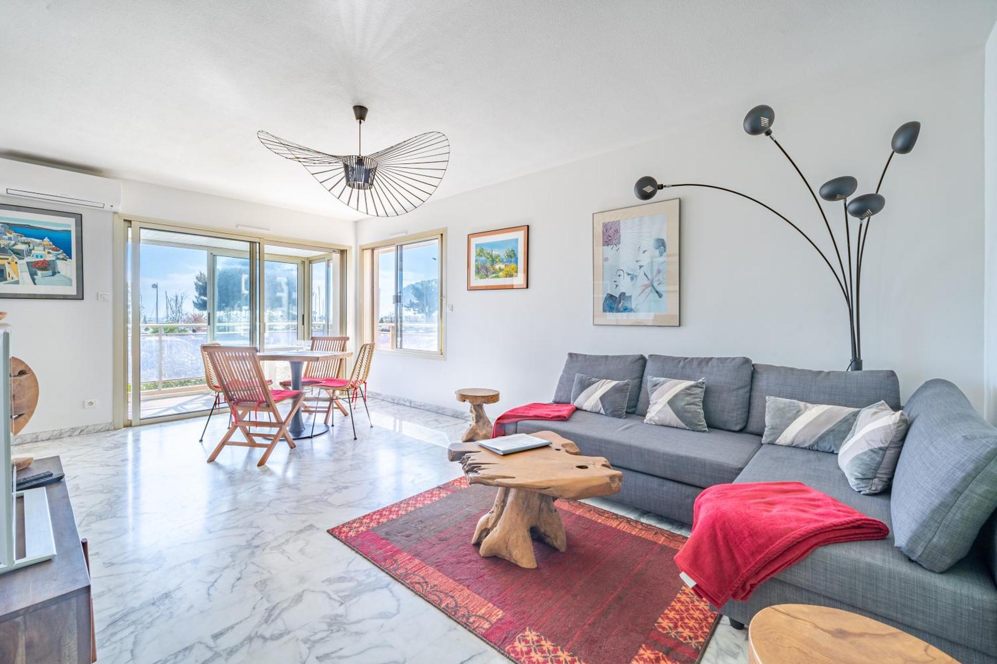 Magnifique 2 Pieces Vue Mer - Parking Proche Plage Saint-Laurent-du-Var Exterior foto